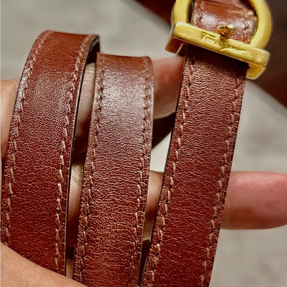 Vintage Salvatore Ferragamo Botanical prints Nano Crossbody bag- 💯% Authentic - Picture 12 of 13